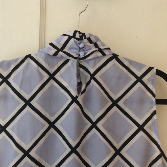 Tie Neck Halter Top - Picture 3 of 4